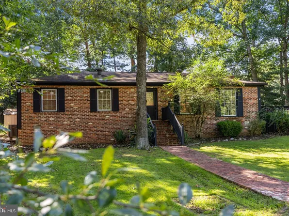 3 Boston Cv, Ruther Glen, VA 22546