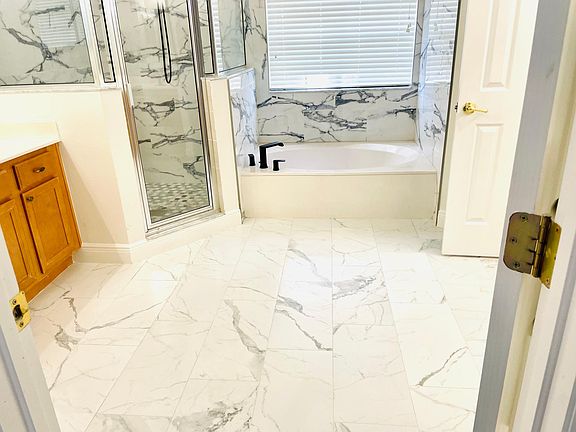 5th image of 2658 Eagle Lake Dr