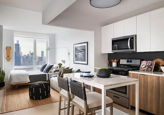 Rented by Gotham Organization | media 25