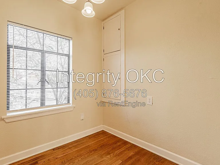 1828 Carey Pl — Photo 12