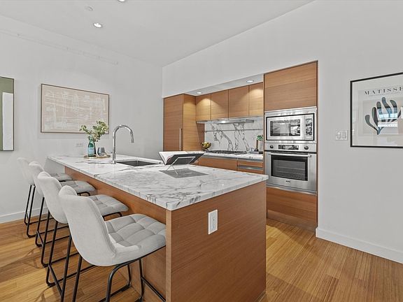 4th image of 7 Warren Ave APT 6