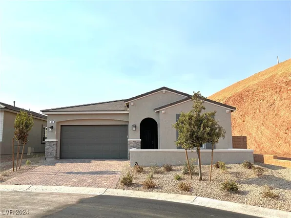 64 Navajo Bridge Ln, Henderson, NV 89011