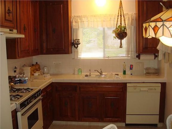 4th image of 4434 Gateside Dr