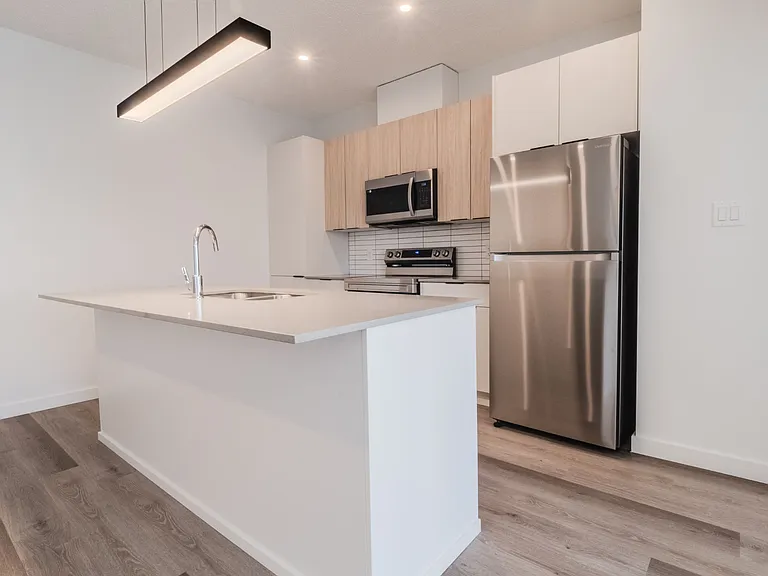 203 Salisbury Way — Photo 64