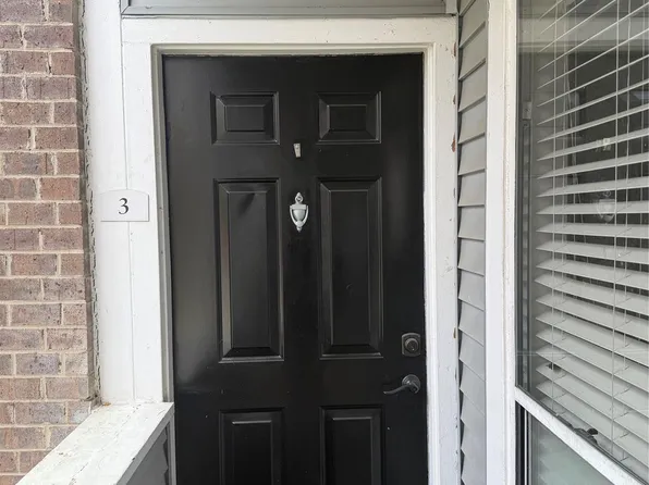 2512 Cranbrook Ln APT 3, Charlotte, NC 28207