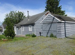 507 Nehalem Ave, Rockaway Beach, OR 97136