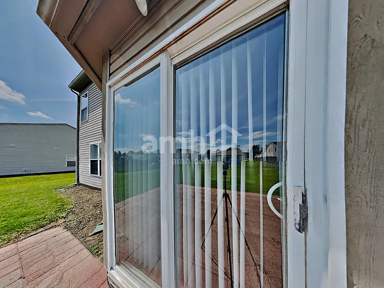 787 Tulip Ln — Photo 22