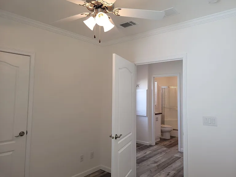 5548 Annette St #52 — Photo 14