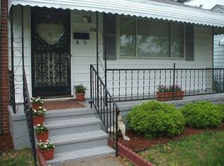 716 Vellines Ave, Chesapeake, VA 23324