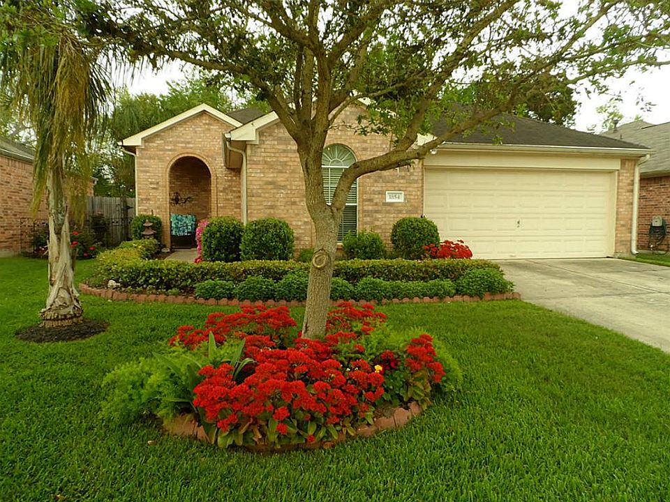 1st image of 1854 Sherwood Forest Cir