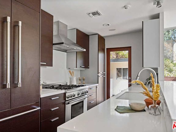 5th image of 8320 Yuma Pl