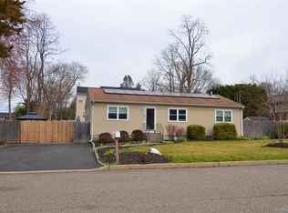 61 Manchester Road, Huntington, NY