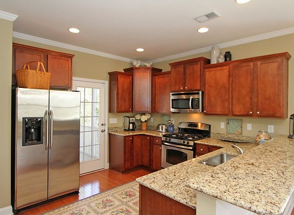 2nd image of 3712 Bagley Dr