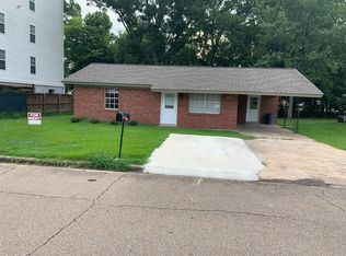 302 Jarnigan St, Starkville, MS 39759
