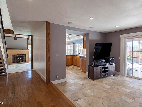 4th image of 3092 Saddleback Ct