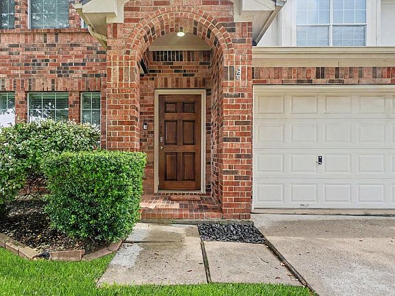 4th image of 3014 Misty Isle Ct