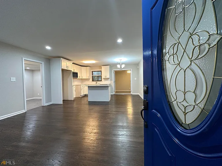1858 Glen Echo Dr — Photo 3