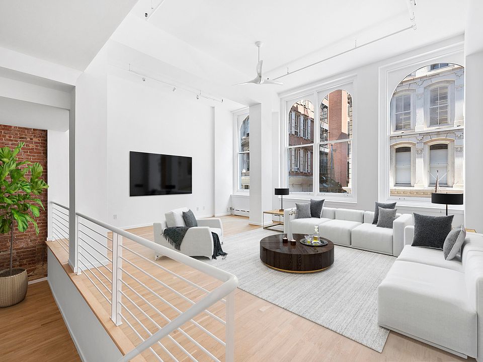1st image of 81 White St APT 2W