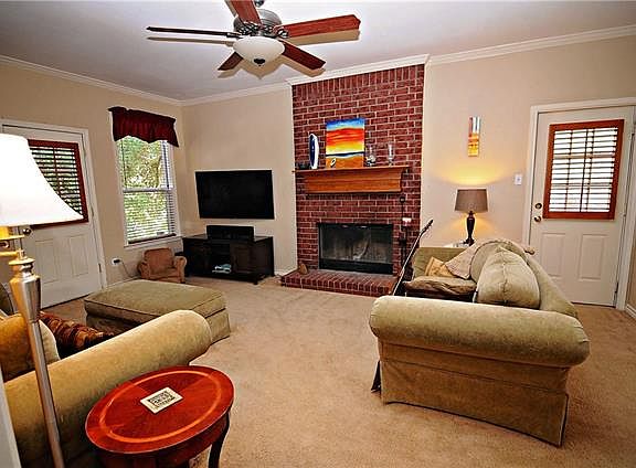 5th image of 3902 Parker Oaks Ct