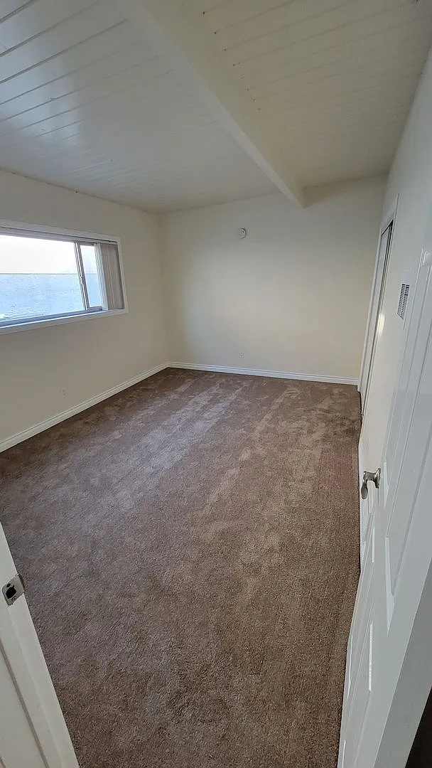 Park Verdugo Apartments — Photo 3