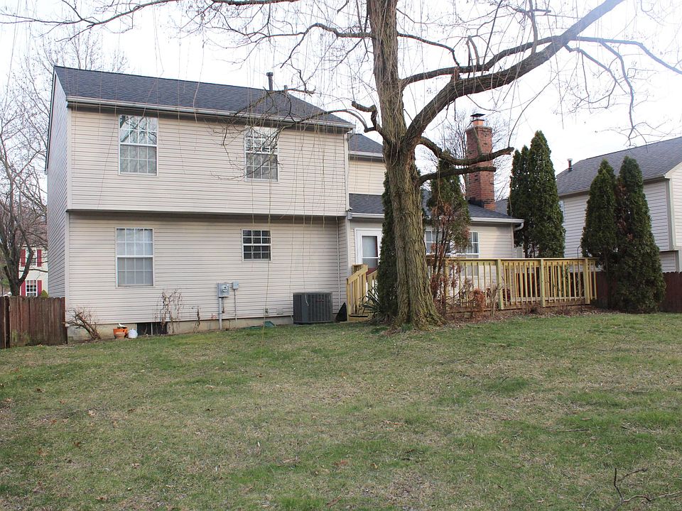 2nd image of 579 Woodbay Dr