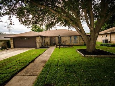 1935 Maxwell Dr, Lewisville, TX, 75077