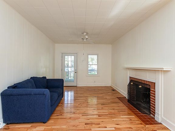 4th image of 4710 Hinesley Ave