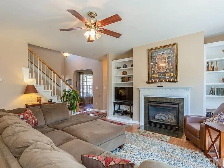 2501 Becketts Ridge Dr — Photo 3