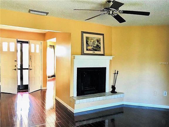 4th image of 604 Windrush Bay Dr #604