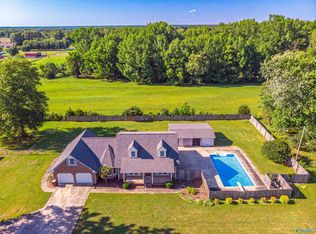 15153 New Cut Rd, Athens, AL 35611