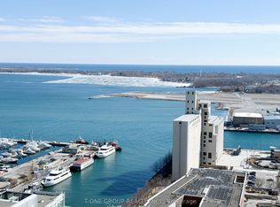 17 Bathurst St #3316, Toronto, ON M5V0N1