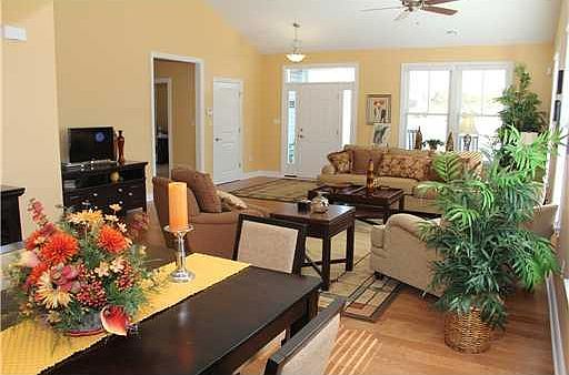5th image of 112 Park Pl