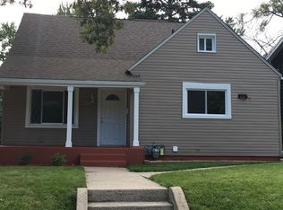 579 Smith Blvd, Aurora, IL 60505