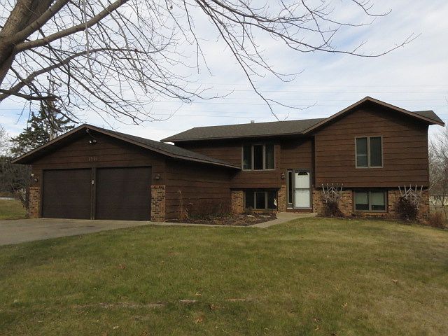 1st image of 1514 Calvary Hill Ln