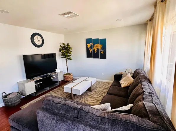 6032 Lime Ave Unit 3, Cypress, CA 90630