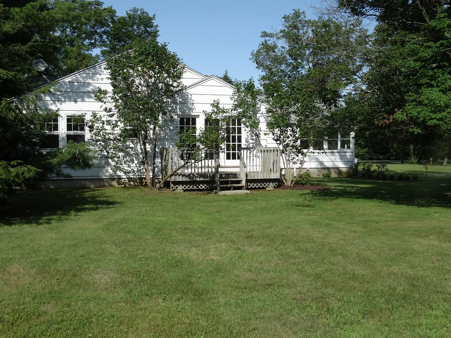 3 bed, 1800 sqft, $3,500 — Photo 4