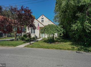 8707 Eddington Rd, Parkville, MD 21234