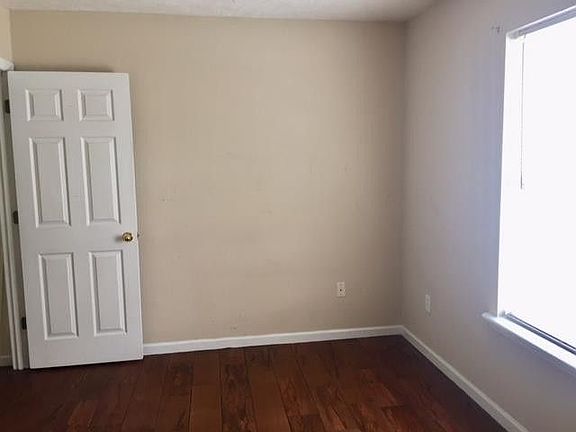 4th image of 114 Joshua Ln