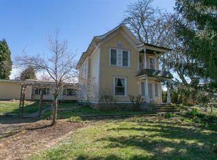 3003 Griffin Creek Rd, Medford, OR 97501