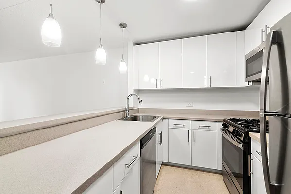 Rented by Corcoran | media 13