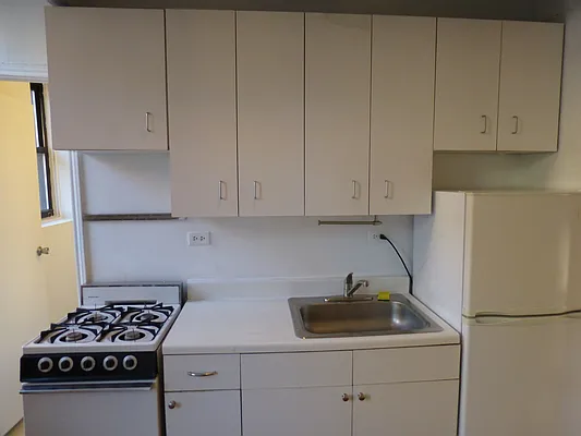 Rented by Charie Properties LLC | media 4