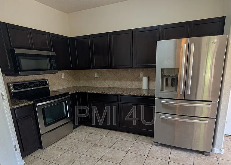 10835 Crissy Field Way NE — Photo 10
