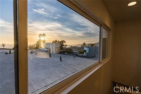 577 S Ramona Ave #E — Photo 19