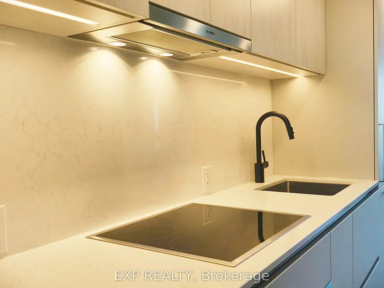 609 Sherbourne St #1405 — Photo 13