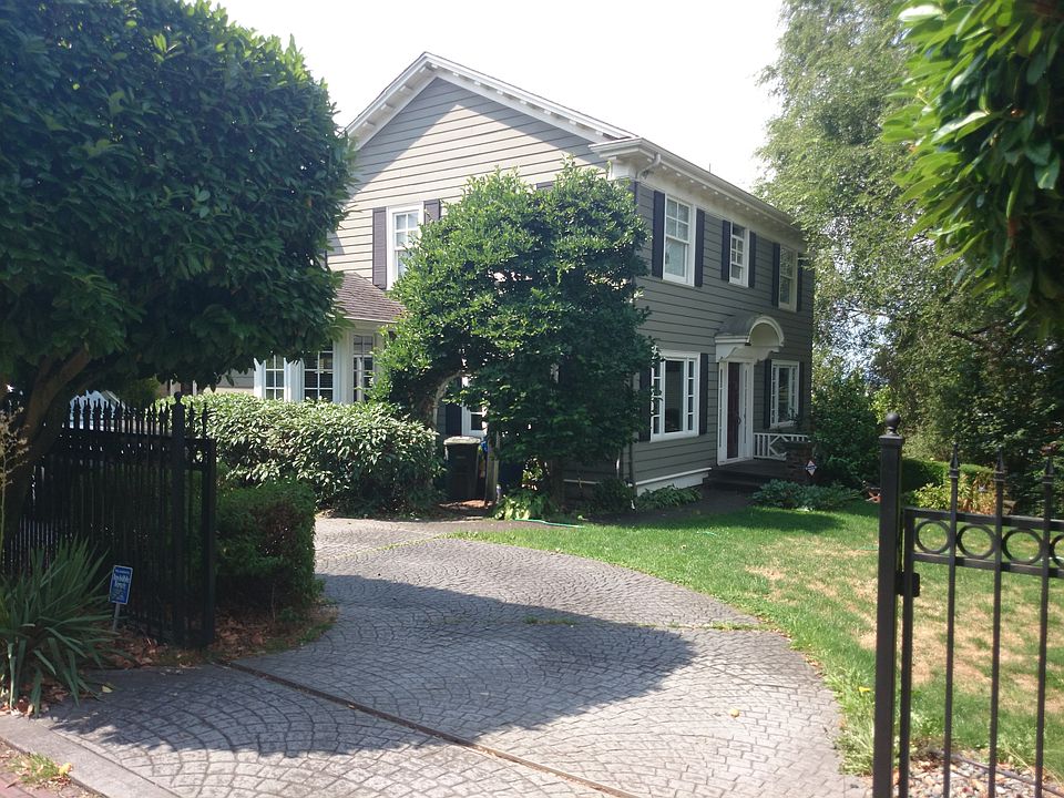 1st image of 1323 1st Ave N