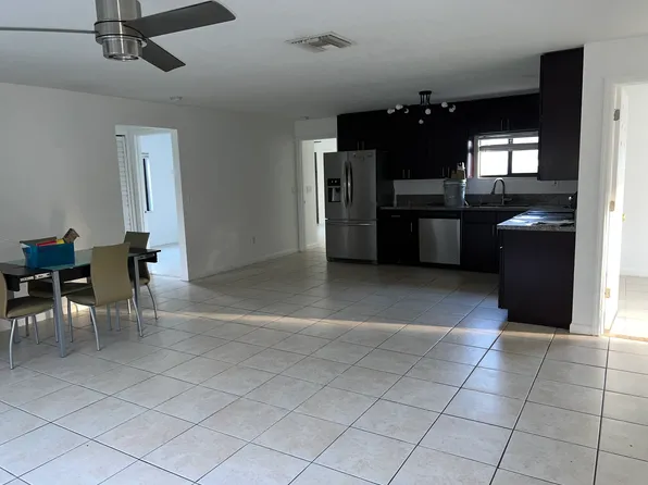 312 NW 18th Ct, Pompano Beach, FL 33060