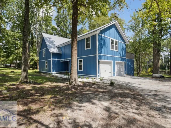 111 Jay St, Glennville, GA 30427