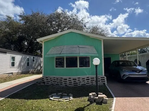 84 Wilkes Dr, Haines City, FL 33844