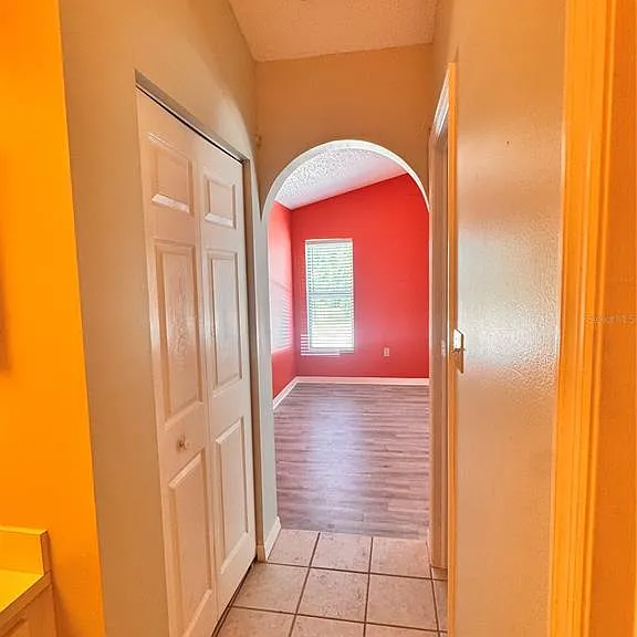 2070 Sarah Louise Dr — Photo 26