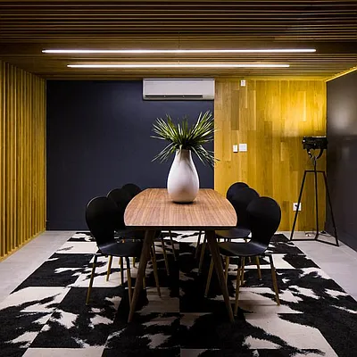 Rented by Nooklyn NYC LLC | media 75